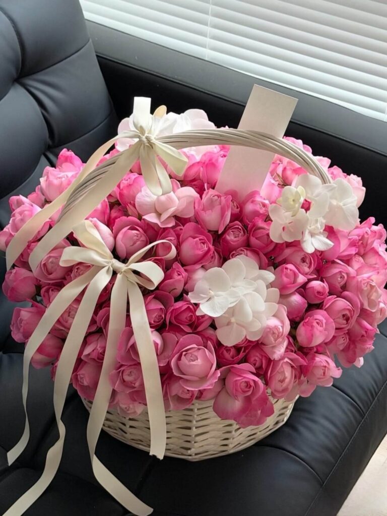 Hoa hồng mang ý nghĩa biểu tượng cho tình yêu